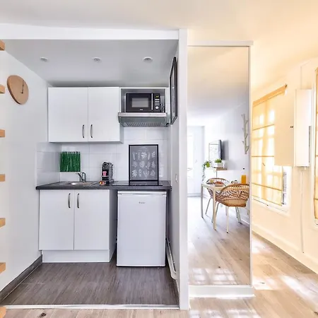 New Classy Studio Near Les Champs-elysees Daire